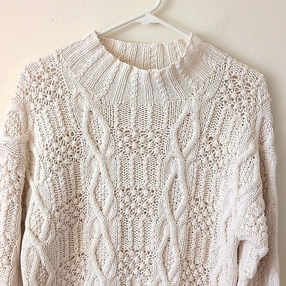 Vintage Hunt Club Womens Small Cable Knit Sweater White Beachy Cottage Coastal - Picture 3 of 8